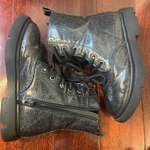 Girls Black Glitter Boots
